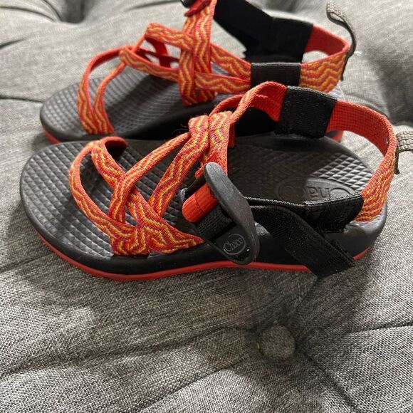 Chaco ZX1 Orange Swirl Sandal Kid's SZ 11 - Picture 5 of 8